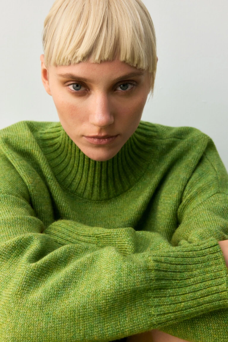 FREYA sweater