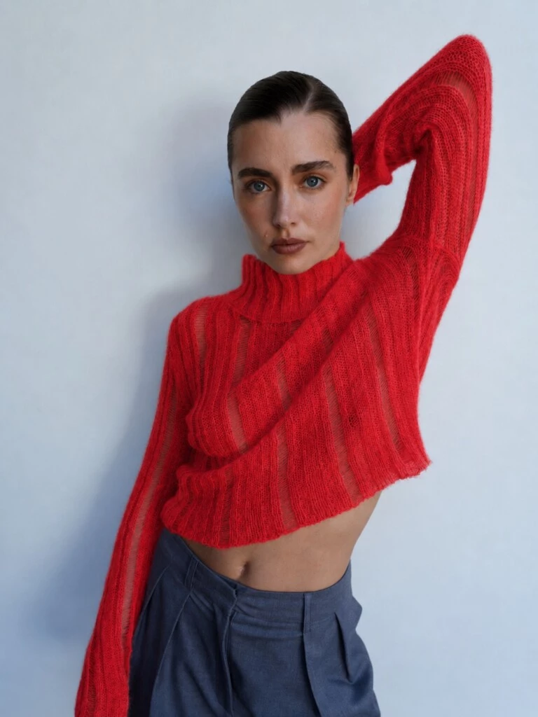 LINA jumper