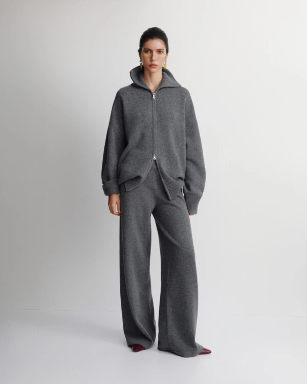 HARLOW suit