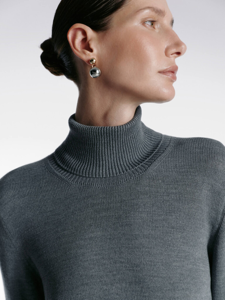 ASPEN turtleneck