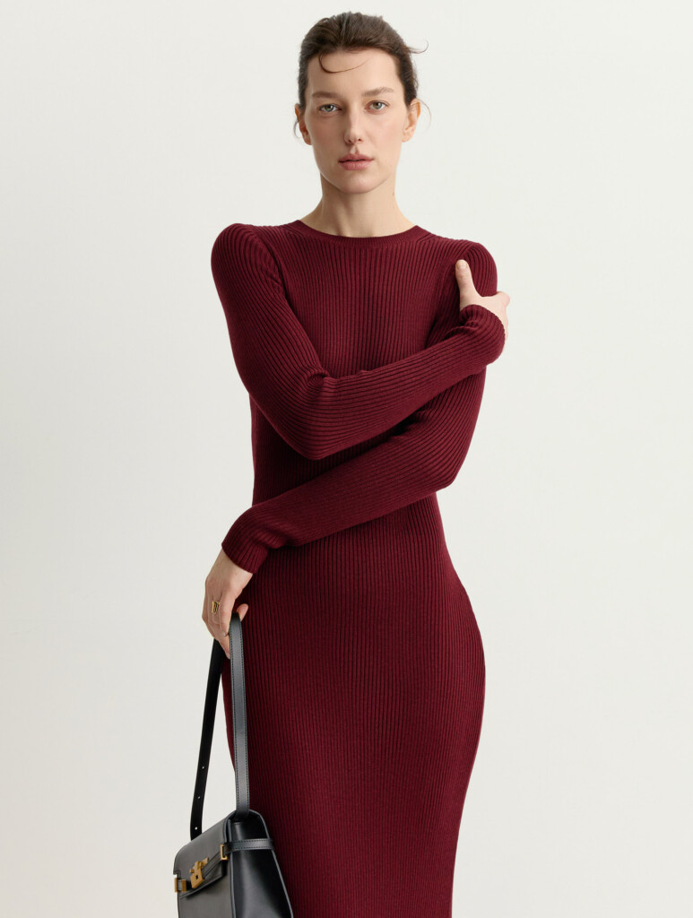Dress ESSENCE