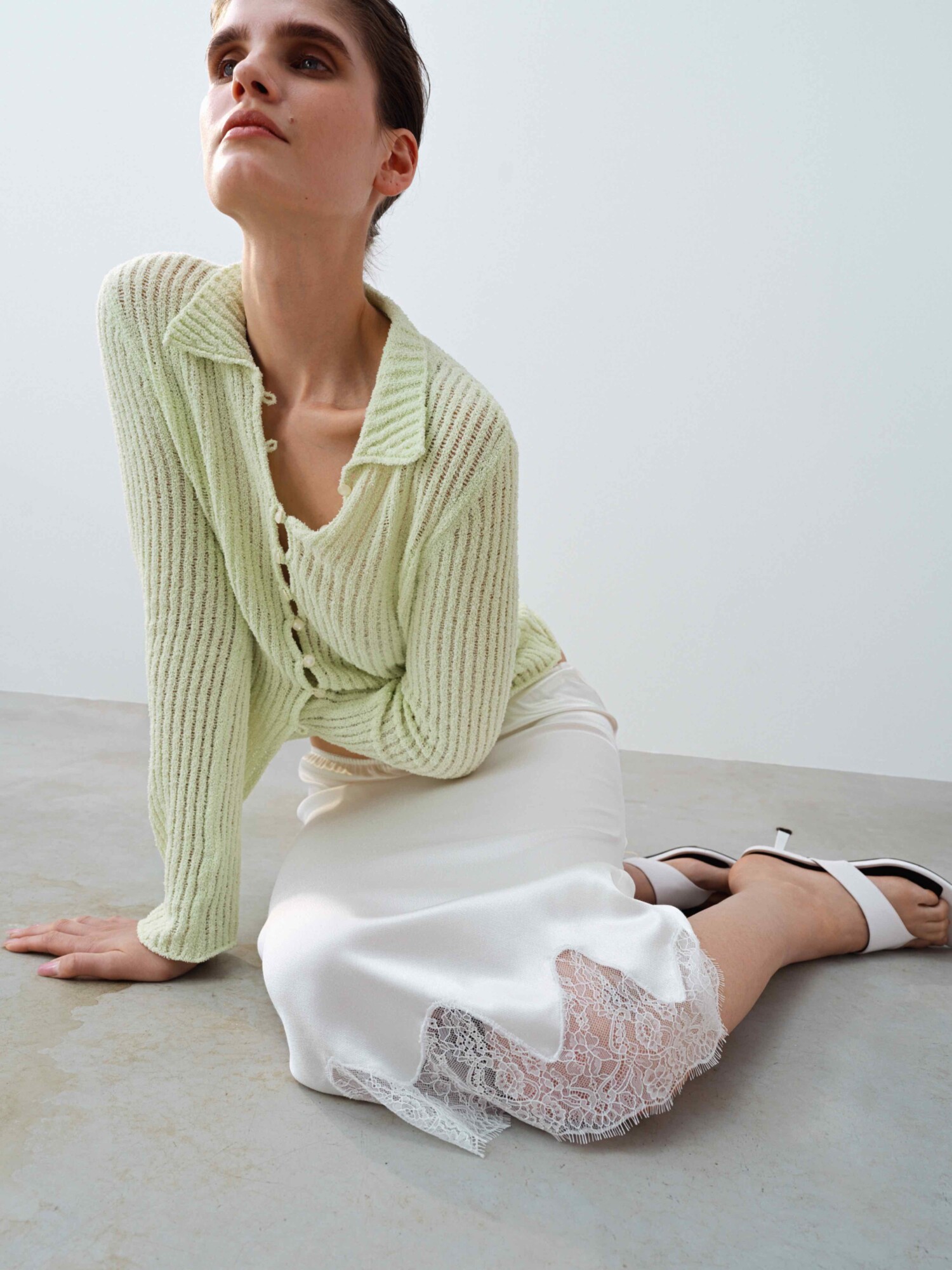 Міді спідниця сатинова LACE