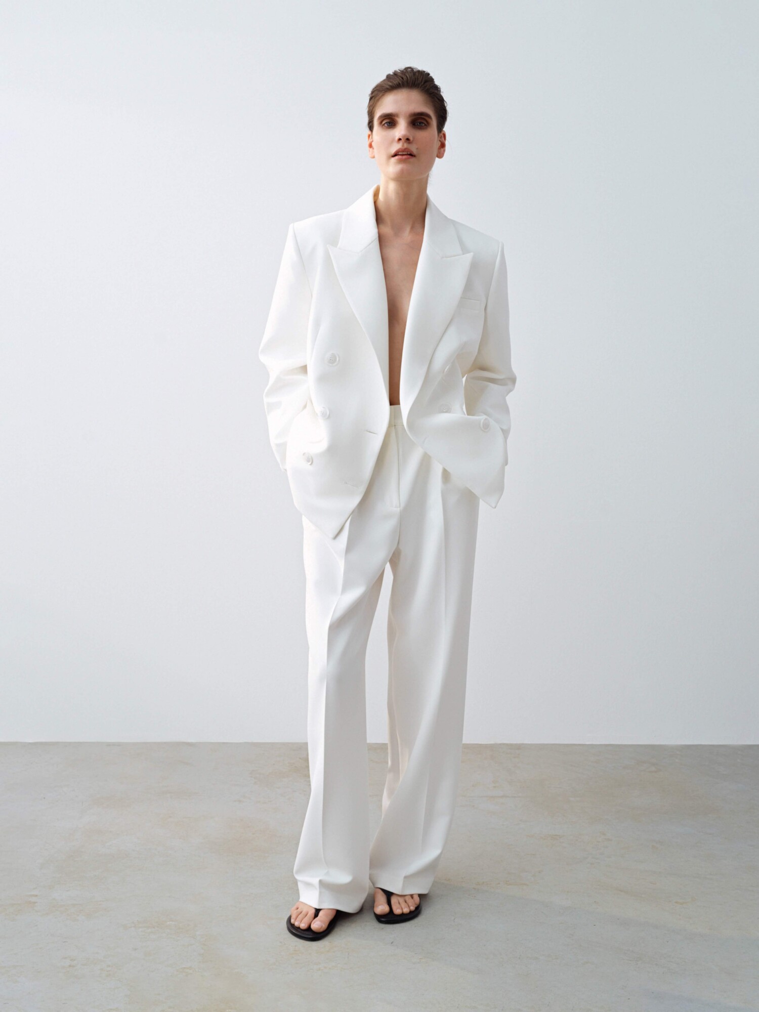 Костюм STRUCTURE