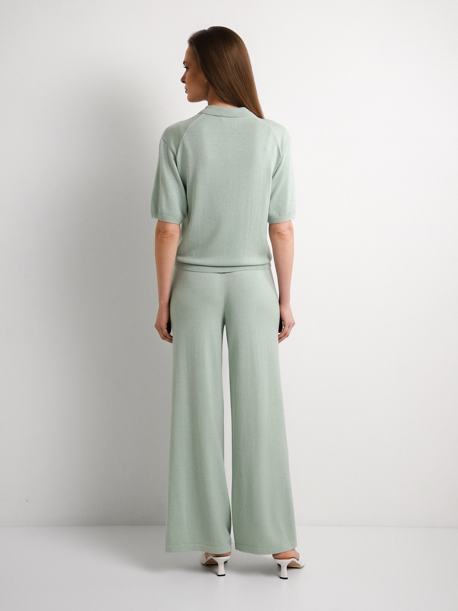 JACKIE set