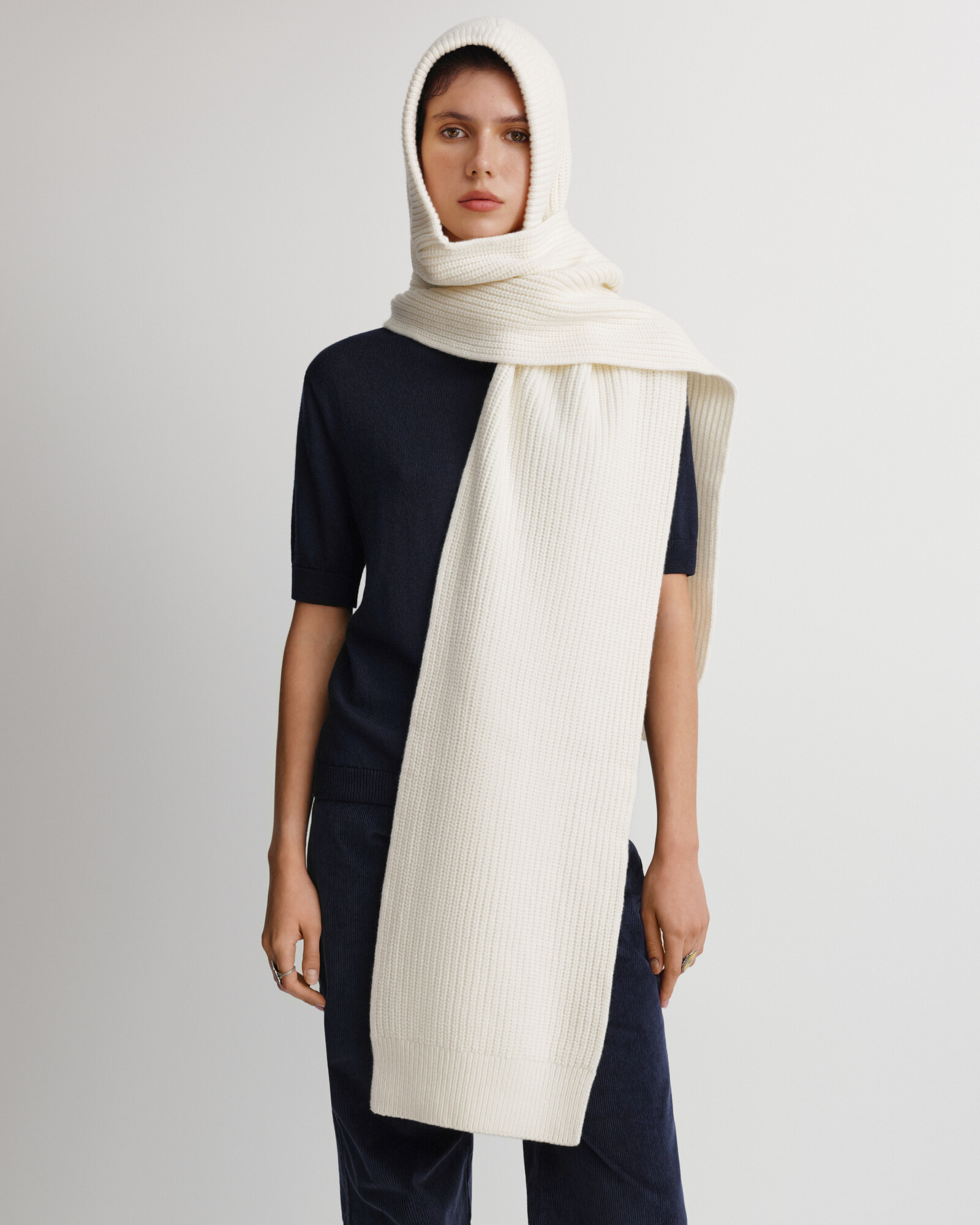MABEL hood-scarf